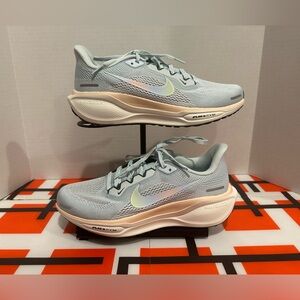 Women's Nike Pegasus 41
Premium Running Shoes - Brand NEW!